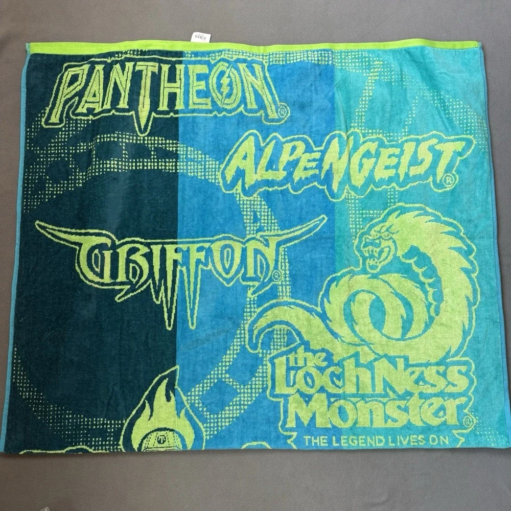 Busch Gardens Williamsburg Beach‎ Towel Blue Green 68